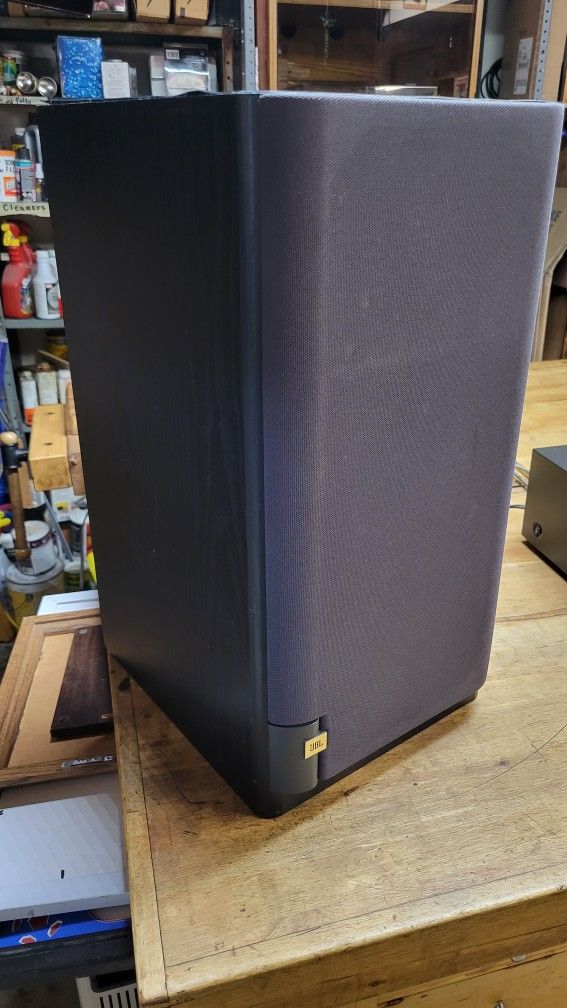 JBL LX440 Speakers – Refoamed Woofers – Good Condition!