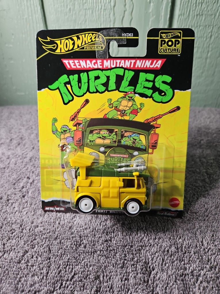 Hot Wheels Premium Pop Culture Teenage Mutant Ninja Turtles
