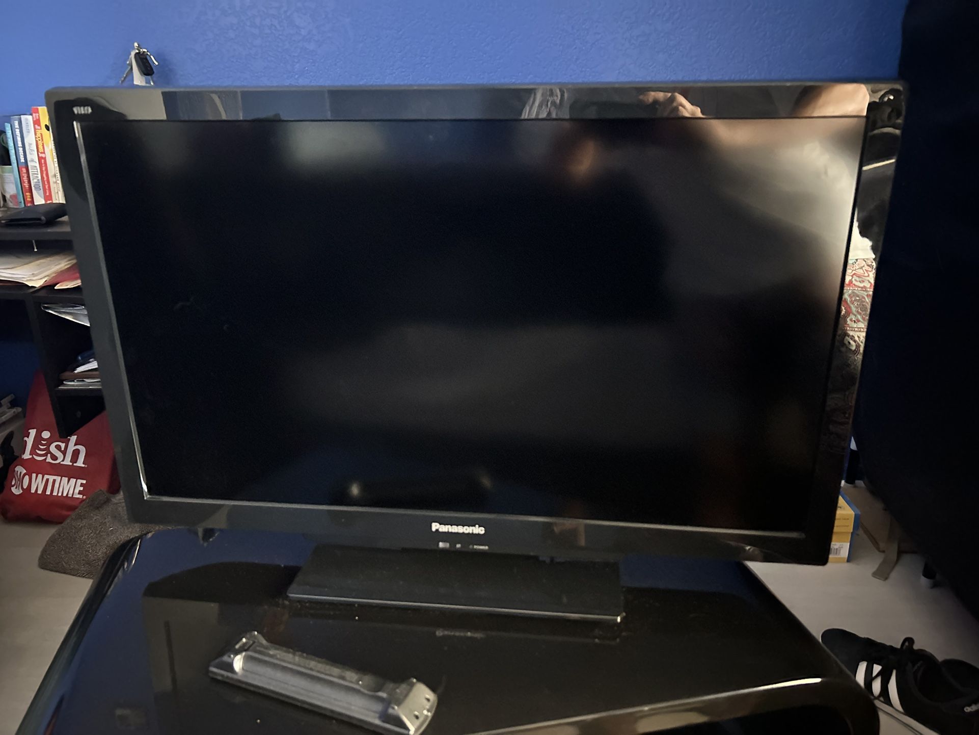 Panasonic LCD TV , With Stand