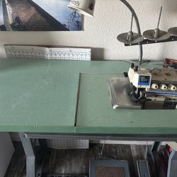 Industrial Overlock Sewing Machine 