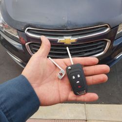 Car Keys / Llaves De Carro