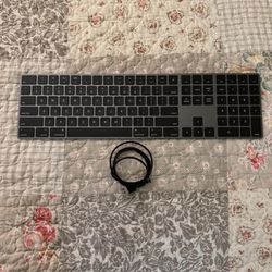 Apple Magic Keyboard With Numeric Keypad - Space Gray