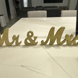 Mr & Mrs