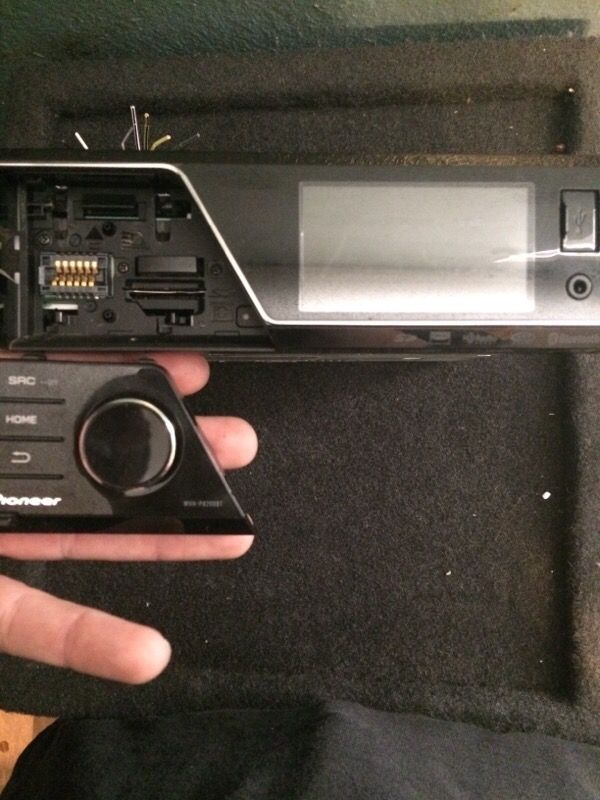 Pioneer mvh-8200bt