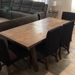 Dining room set