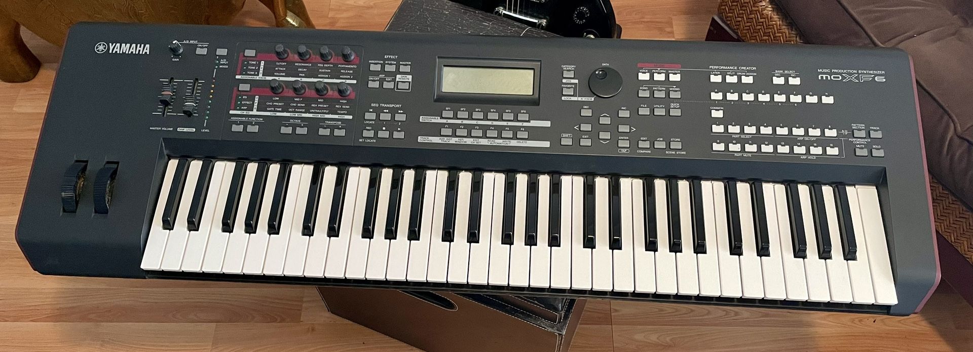 Yamaha MOXF 6