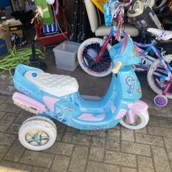 Frozen Electric Scooter 