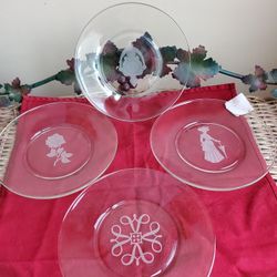 Set Of 4 Vintage Center Etched Salad/luncheon Plates