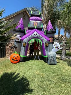 Halloween blow up