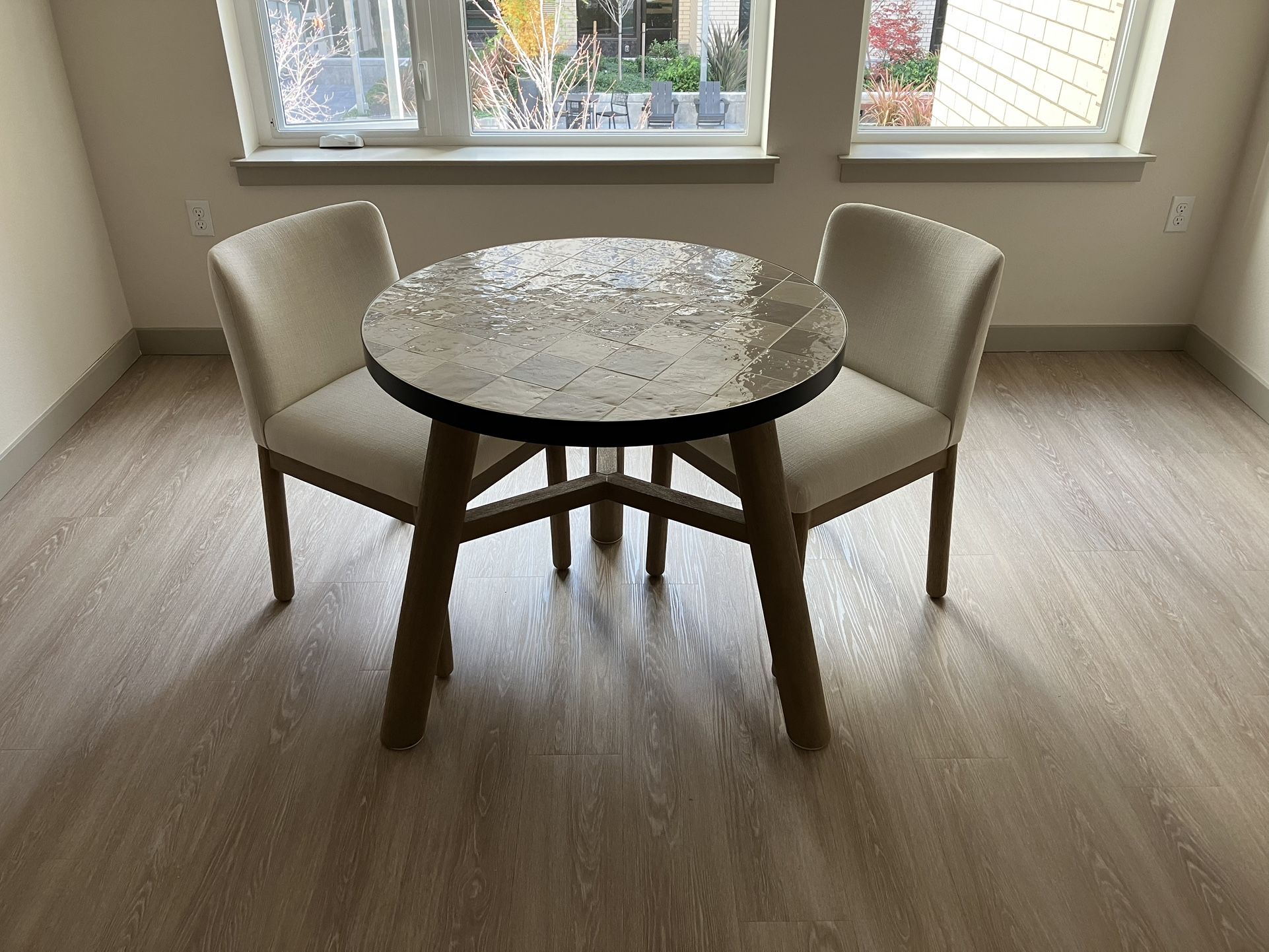 32” Round Bistro Table and Farmhouse Dining Chairs 