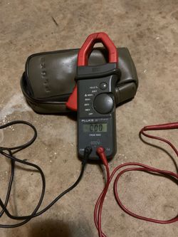 Fluke 32 Clamp Meter
