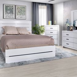 Wont Last Long! Bedroom Set With Free Mattress And Boxspring Only $745!! 