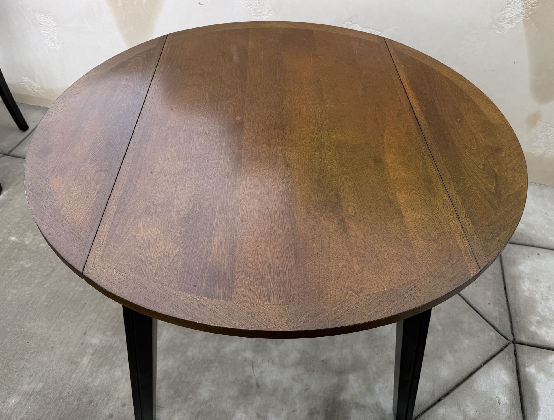 Round Dining Table Set With 4 Chairs