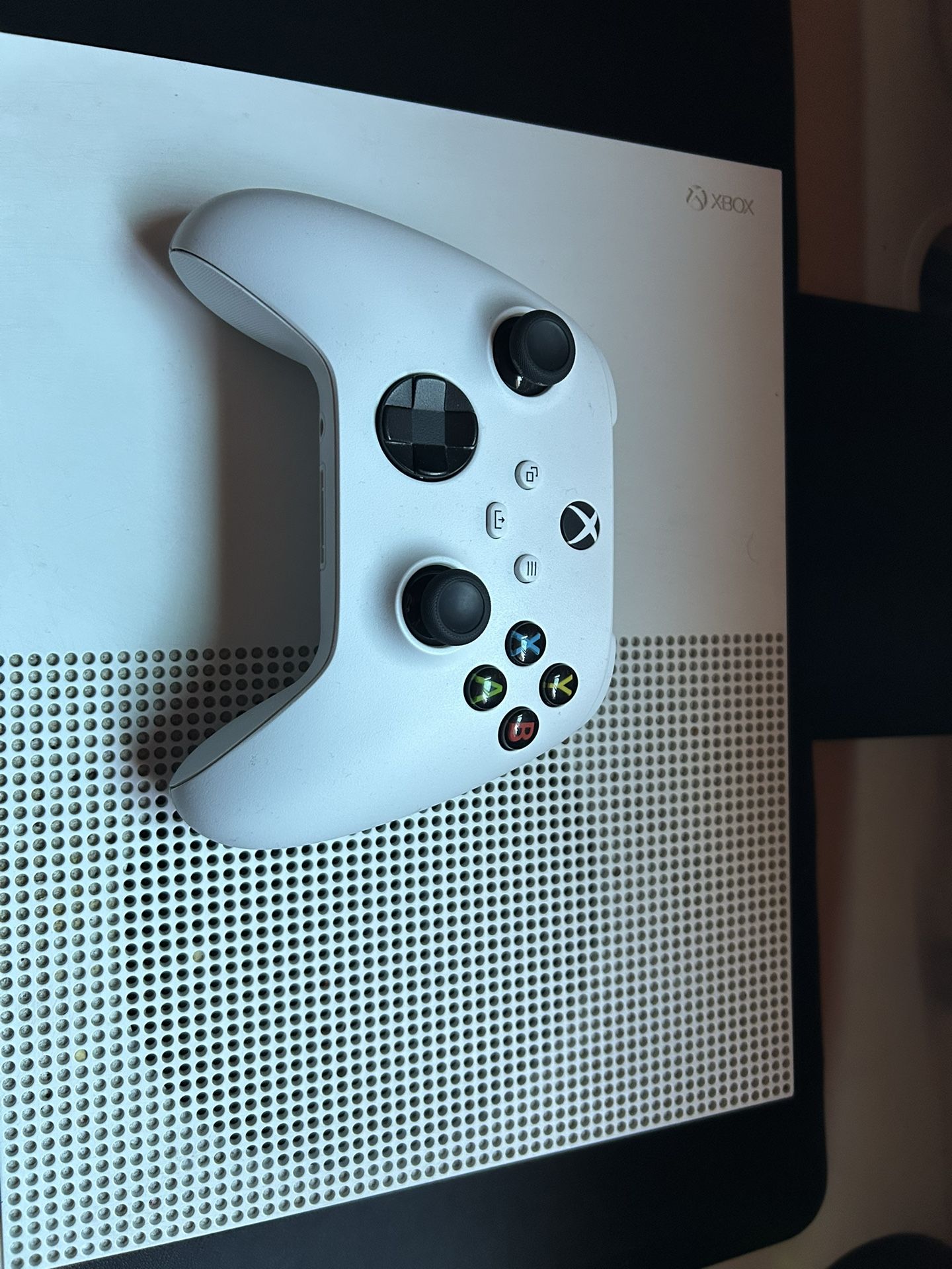White Xbox One