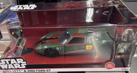 2005 FORD GT (WEATHERED) W/BOBA FETT FIGURE 1/24 DIECAST CAR JADA TOYS 36909