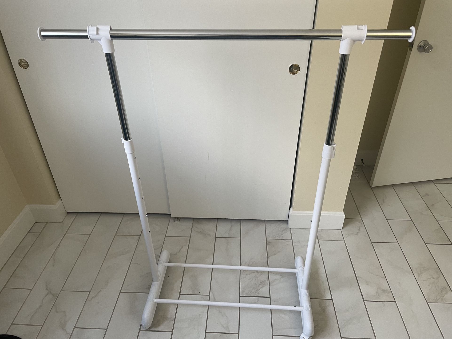 Rolling Garment Rack