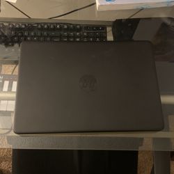 (Price Negotiable) Hp laptop model 14-dq0031dx 