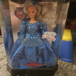 Birthday Treasures "MARCH" Limited Edition 1992 Collector BARBIE DOLL