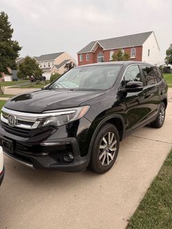 Honda Pilot SUV Black