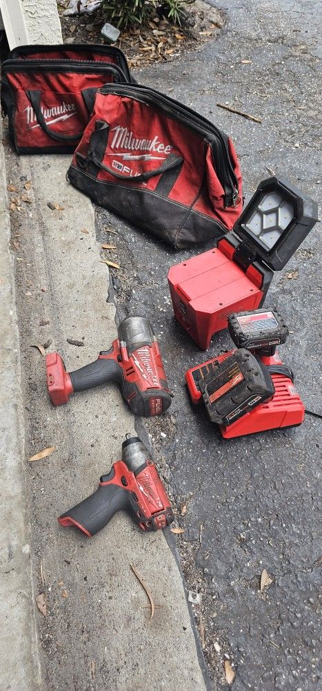 Milwaukee Cordless Combo