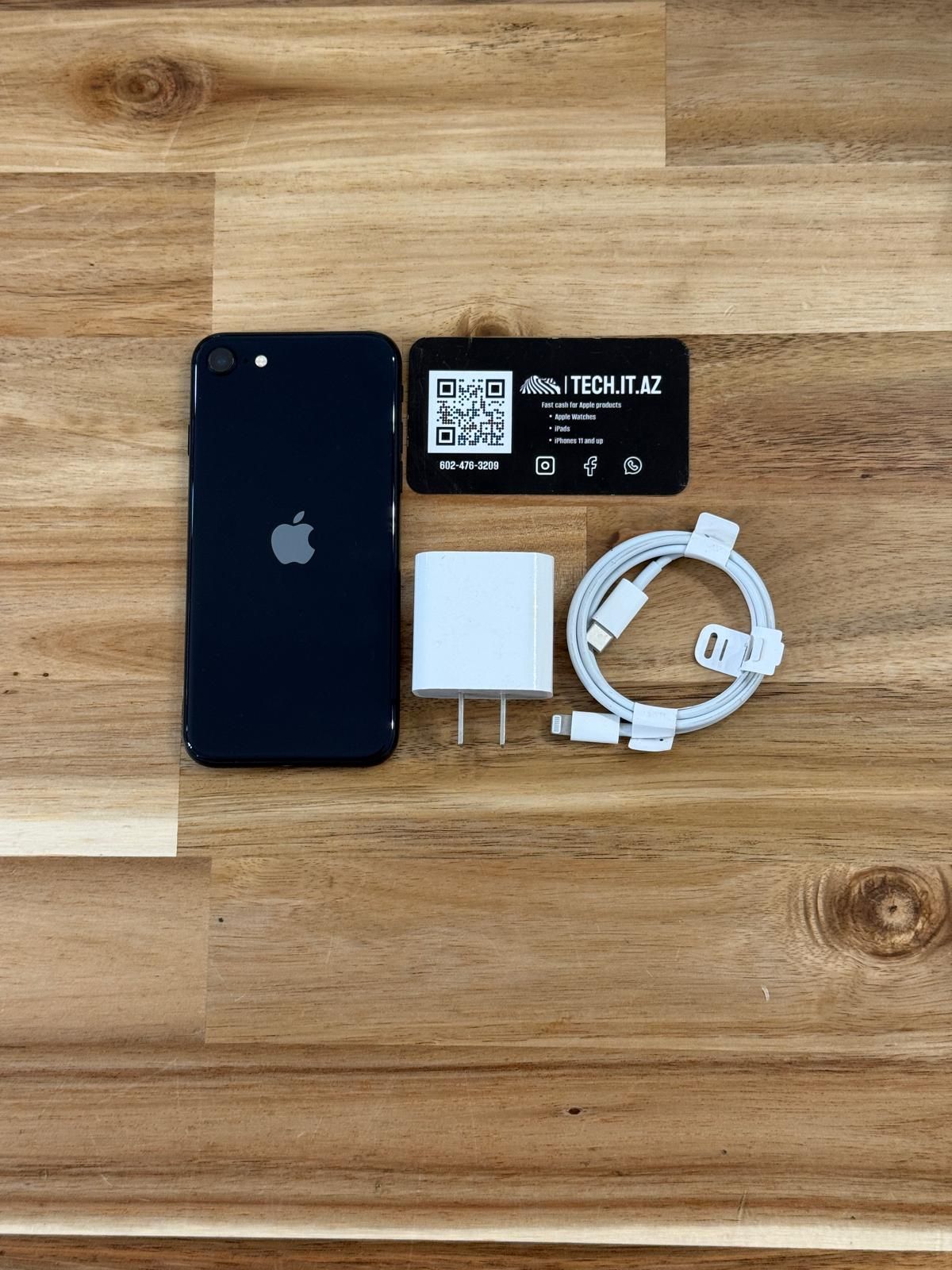 📱 iPhone SE | 64GB | Black | Unlocked (Any Carrier)