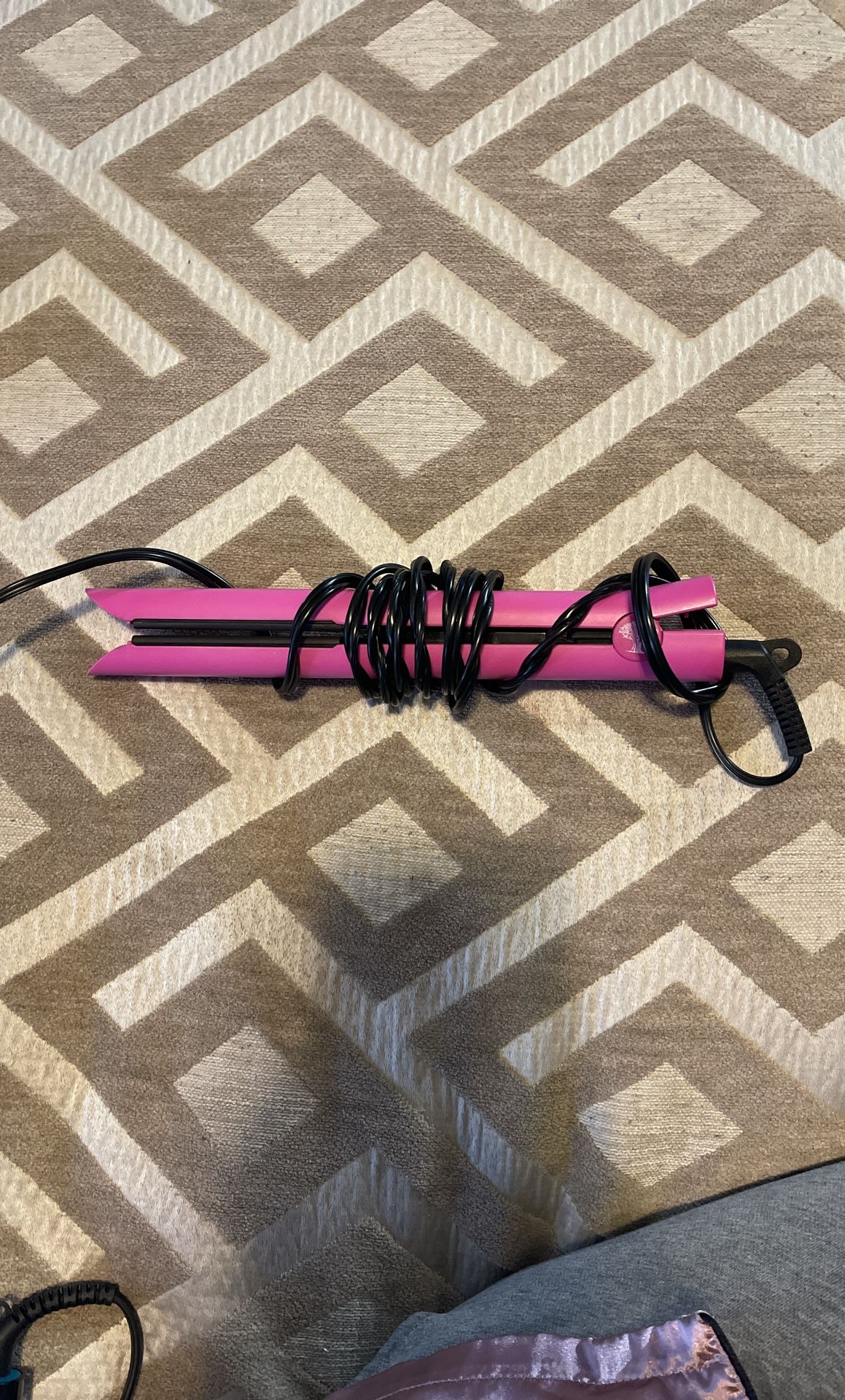 Pink Straightener