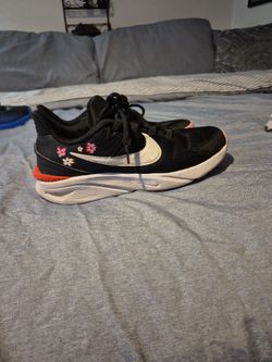 Nike Star Runner Size 5y