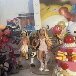 Anime and blind box figurines!