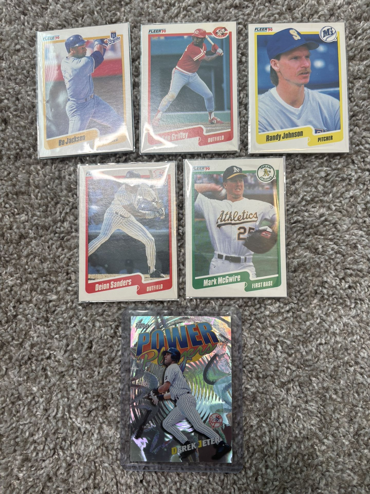 🔥 Legends Baseball Card Lot – Bo, Griffey, Jeter, Sanders, McGwire, Johnson 🔥