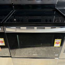 Whirlpool 30” Stainless Steel Freestanding Electric Range