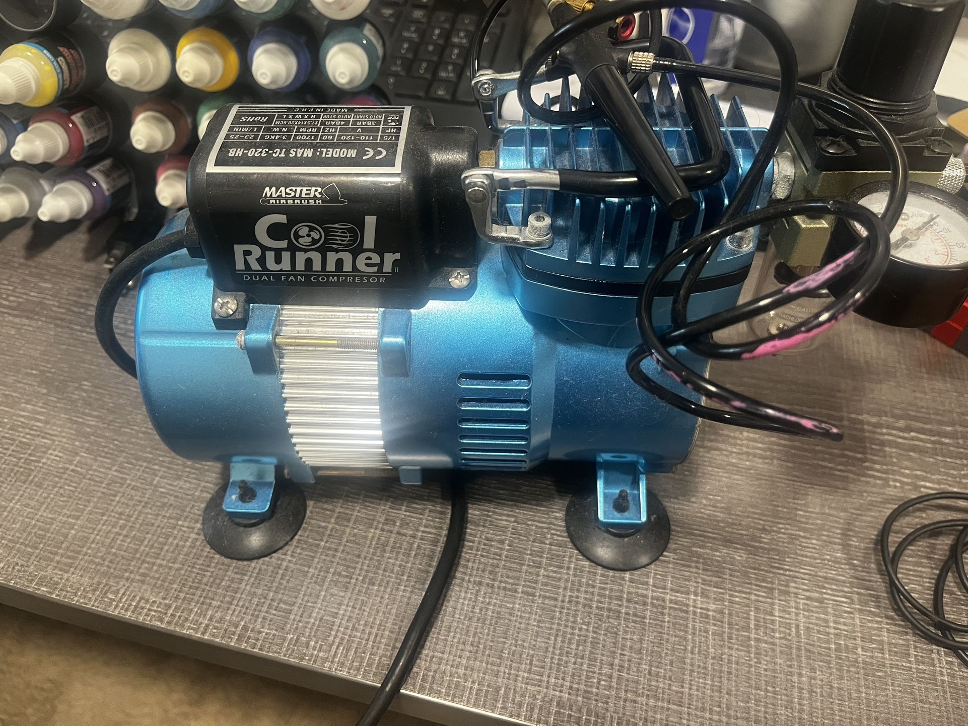 Cool Runner Air Brush/air Compressor
