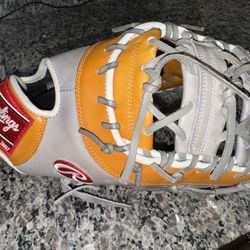 Rawlings Heart Of The Hide First Base Glove
