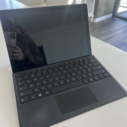 Surface Pro 7 With Keyboard + Wireless Pen 