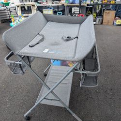 Foldable Changing Table