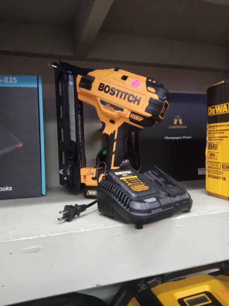 Bostitch 20 V Battery Nail Gun With Battery Charger 