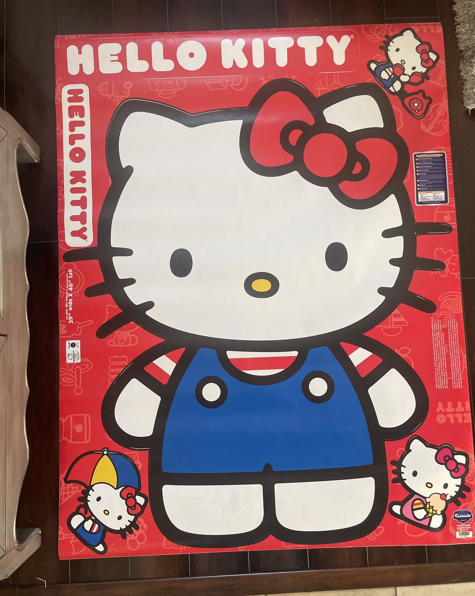 Hello Kitty Wall Decal