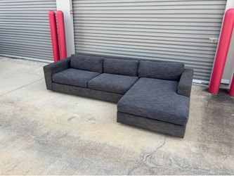 FREE DELIVERY West Elm Urban 2-Piece Chaise Sectional