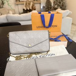 Louis Vuitton Pochette Felicie Leather  Dove  💯 Authentic !!