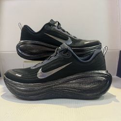 NIKE VOMERO PLUS ZOOMX “KEELY HODGKINSON”