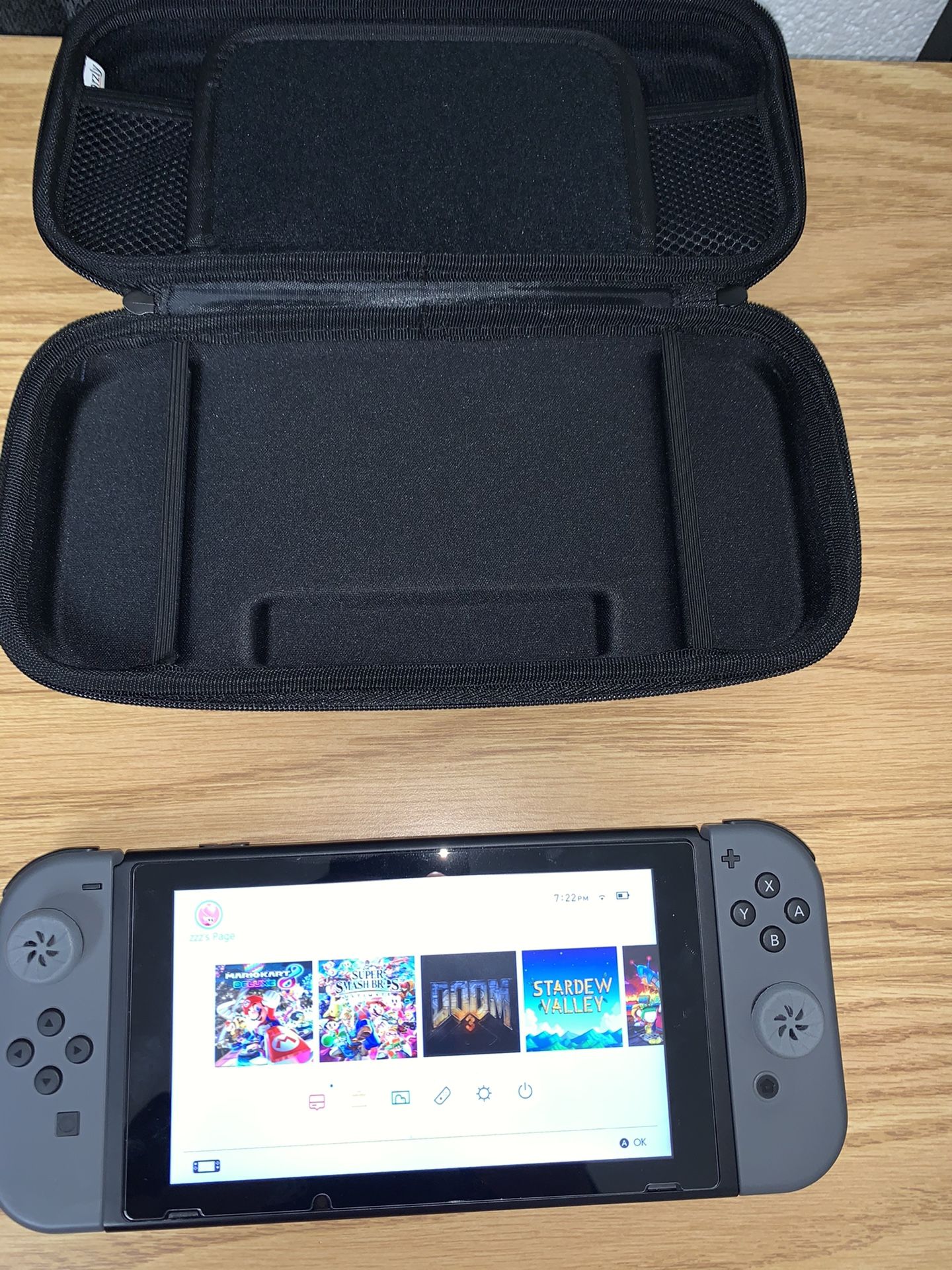 Nintendo switch w/ 5 games + 256Gb microsd