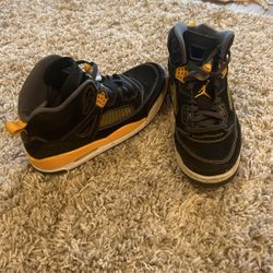 Jordan Spizike “Black University Gold” Sz 10.5