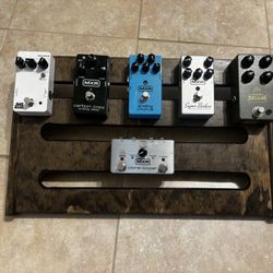 Handcrafted 18x12 Pedalboard - Custom Build