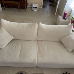 Modern Cream Bouclé Sofa – Super Comfortable & Stylish