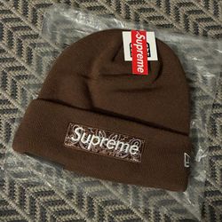 Supreme New Era Beanie