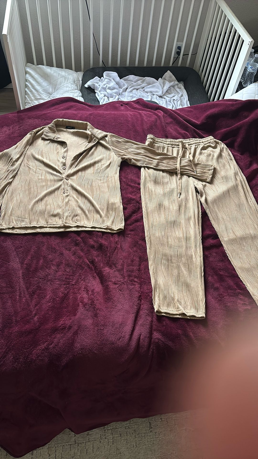 Uoua, Tan, Mens Loose Fit Medium
