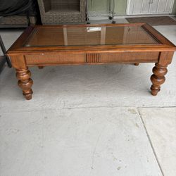 Free:    Quality Coffee Table.. From Wicks Furniture 