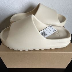 Yeezy Slides - Bone