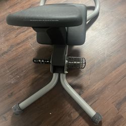 PRECOR C240 STRETCH TRAINER