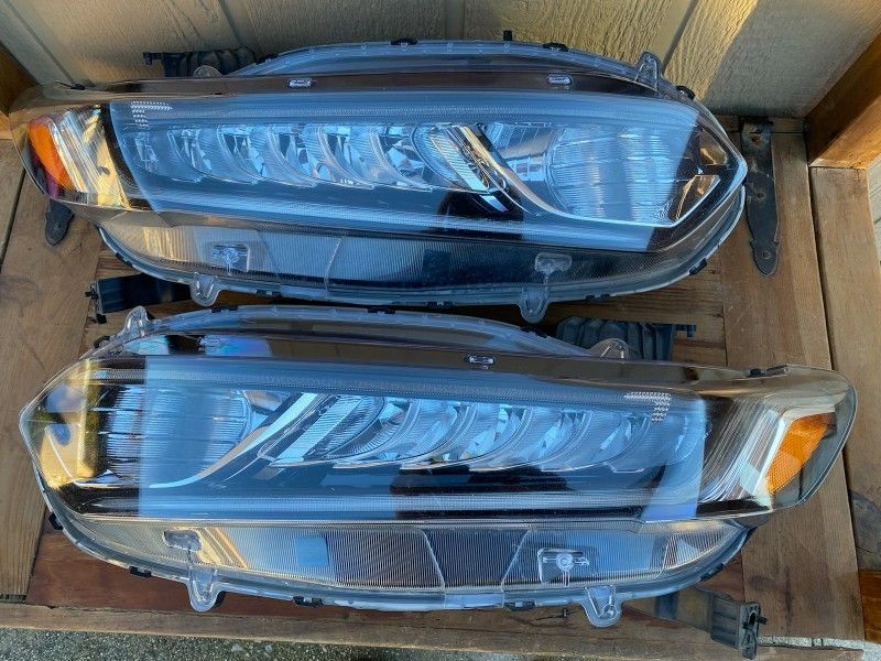 2020 Honda accord headlights (LEFT & RIGHT)