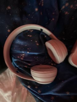 Beats Solo 4